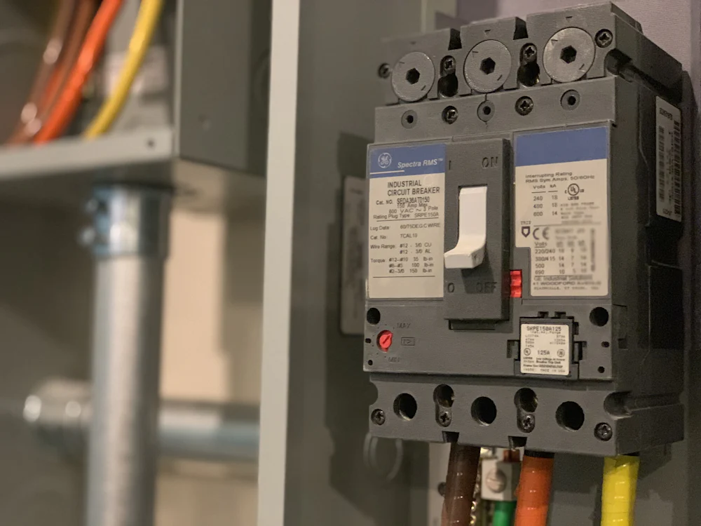 Commercial circuit breaker and conduit detail